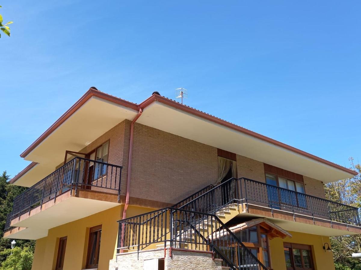 Villa La Rufina Noja Kültér fotó
